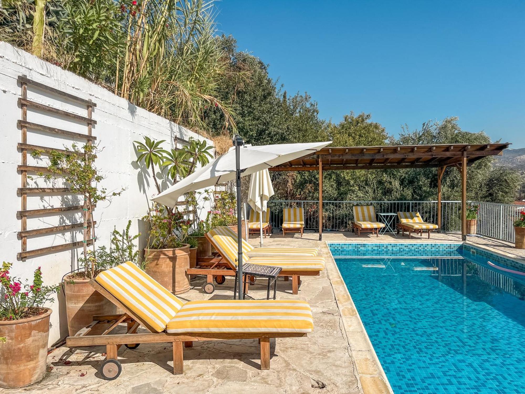 Kalavasos Square Apartments - With Pool 3 Minutes Walk Экстерьер фото